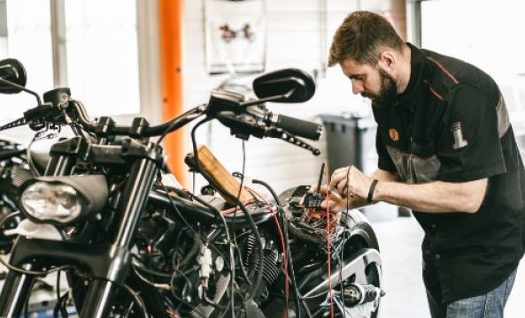 revision_moto_printemps_choses_a_faire_2023