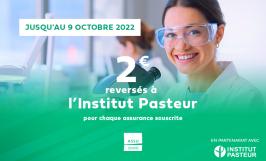 Une chercheuse de l'Institut Pasteur sur un fond vert